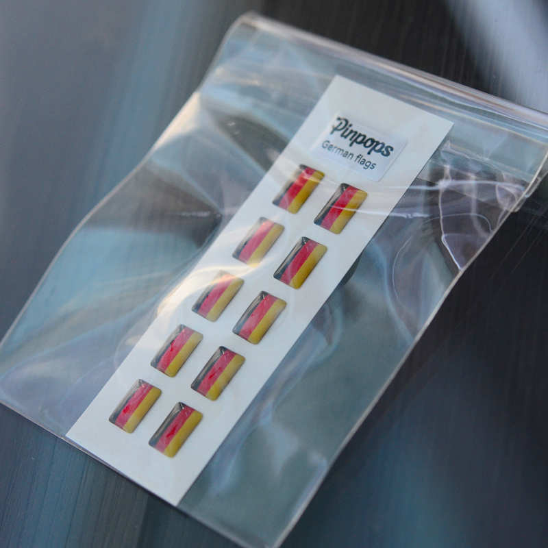 Saksan Kieliliput nimineulojen kanssa käytettäväksi