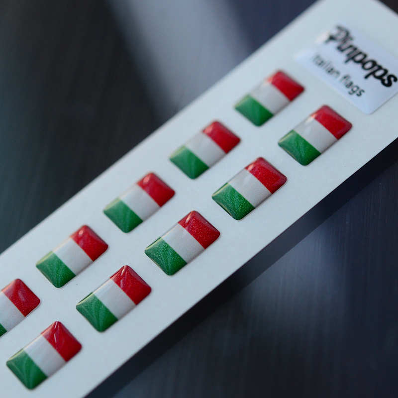 Italian Kieliliput nimineulojen kanssa käytettäväksi