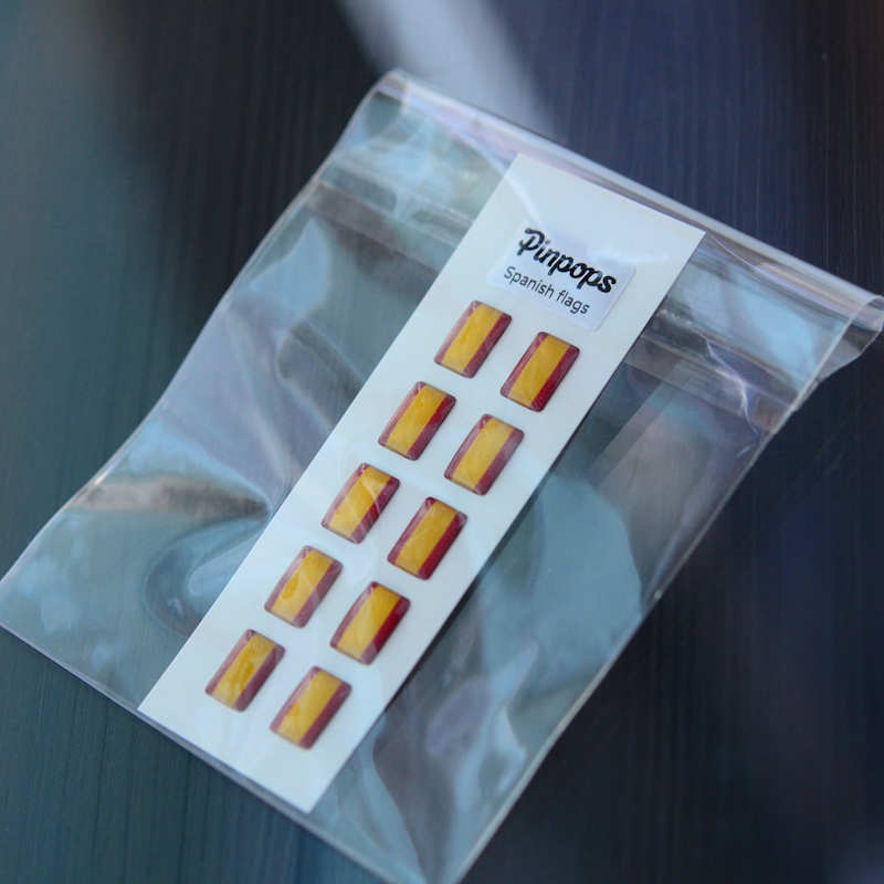 Espanjan Kieliliput nimineulojen kanssa käytettäväksi