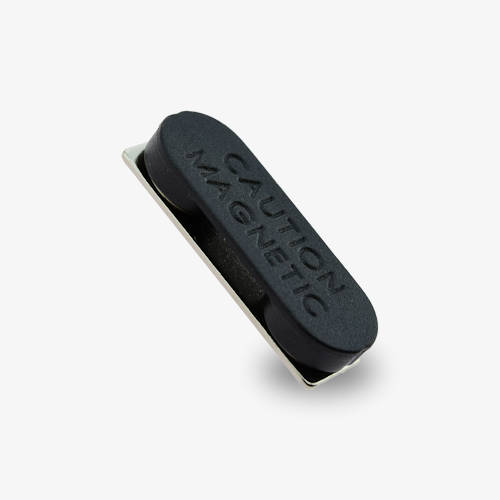 Minimagneetti Nimineulojen ja nimikylttien kiinnitykseen sopiva pienempi kaksiosainen nimikylttimagneetti.