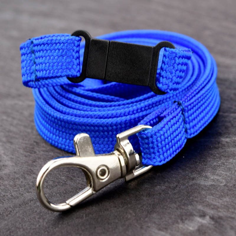 Sininen Classic 10mm kaulanauha turvalukolla ja papukaijaklipsillä