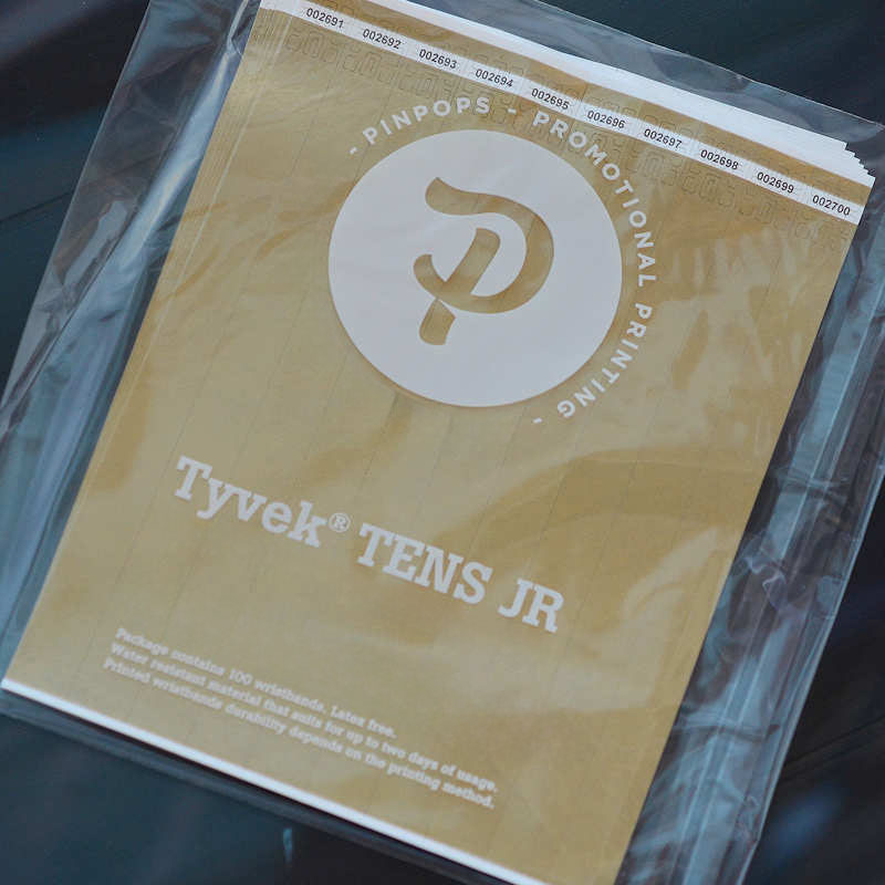 Kulta (metallinhohto) Tyvek Tens rannenauha pysyvästi liimautuvalla tarrapinnalla